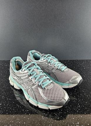 Кроссовки asics gel cumulus 14. размер 40,