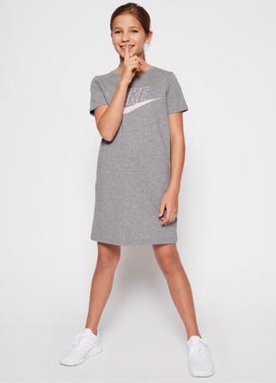 Платье-футболка nike 137-146 см 9-11 лет серое коттоновое платье платья4 фото