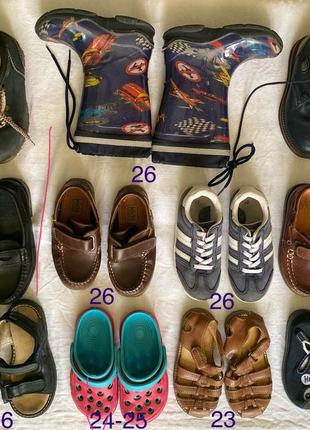 Взуття для злопчика чоботи, мешти, кросівки, тапочки 23-29р.