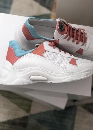 Стильні кросівки від італійського бренду massimo granieri, р. 40