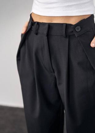 Женские брюки палаццо с интересным кроем / весна 20244 фото