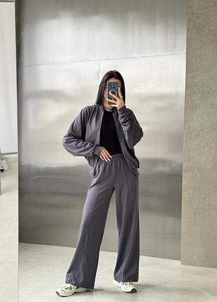 Спортивный костюм в стиле zara