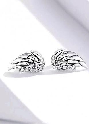 Нежные серебряные сережки 925 пробы крылья ангела