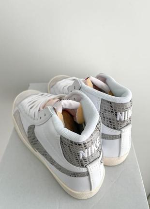 Кросівки nike blazer mid 77 snake розпродаж6 фото