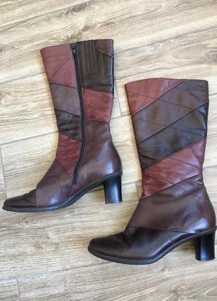 Кожаные сапоги демисезонные на удобном каблуке  от clarks