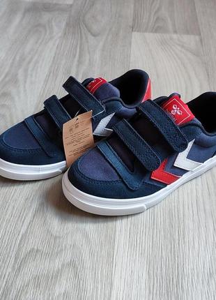 Кросівки 30 р 18/18.5 см hummel 
распродажа!!!!