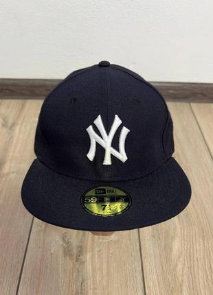 Кепка бейсболка snapback new york era m-l