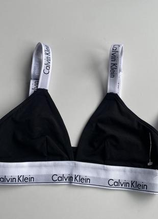 Топ calvin klein1 фото