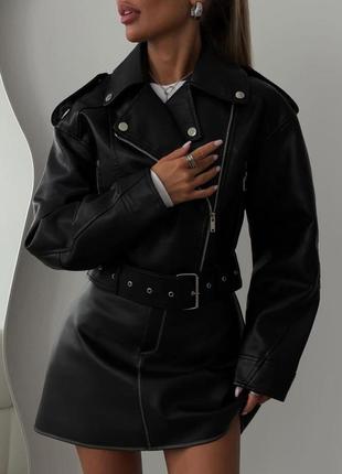 Женская куртка косуха укороченная, классическая, кожаная, из экокожи, искусственная кожа, на подкладке, туреченица7 фото
