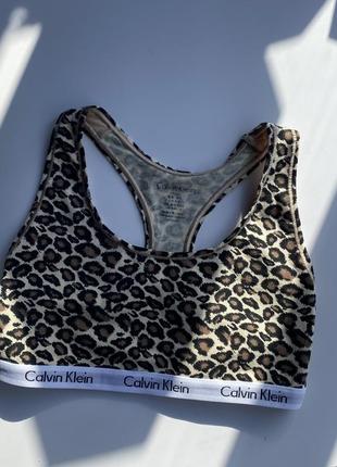 Топ calvin klein