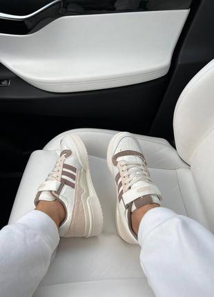 Женские кожаные кроссовки adidas forum 84 low white brown адидас форум3 фото