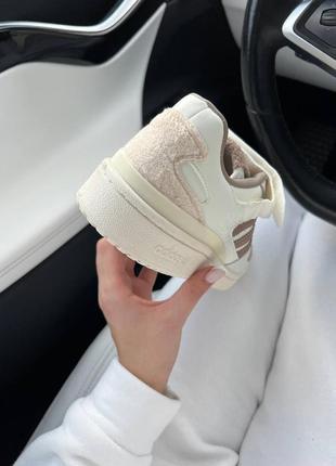 Женские кожаные кроссовки adidas forum 84 low white brown адидас форум5 фото
