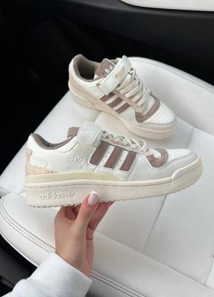 Жіночі шкіряні кросівки adidas forum 84 low white brown адідас форум