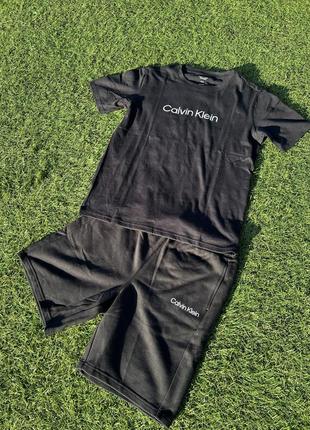 Летний костюм calvin klein2 фото