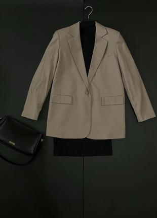 Удлиненный пиджак, прямого покроя, жакет свободного кроя,кольора мокко.1 фото