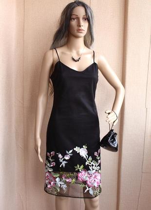 Сукня з вишивкою нова new look чорна сарафан1 фото