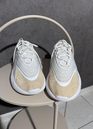Мужские белые кроссовки adidas ozelia 42p3 фото