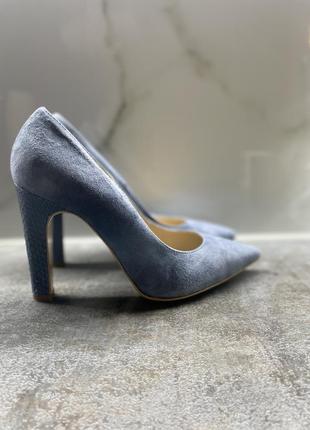 Туфли ит фирма bata 38р