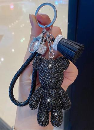 Брелок мешка со стразами черный