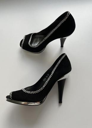 Туфли женские черные замшевые со стразами