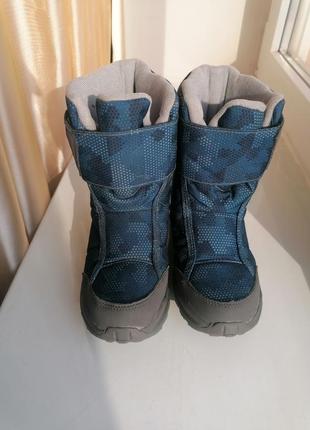 Дитячі зимові ботинки quechua 33 розмір орієнтуйтесь по устілці1 фото