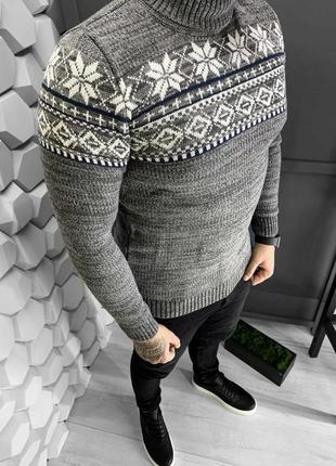 Мужской свитер светло серый с принтом турция