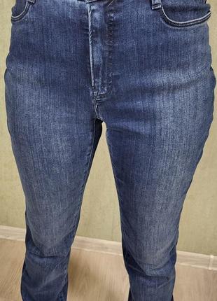 Джинсы brax