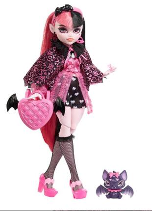 Кукла monster high draculaura с аксессуарами и pet bat