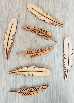 Набор деревянных перьев для декора или скраббукинга4 фото