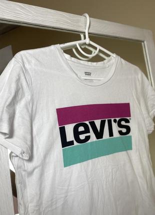 Женская футболка levi’s xs размер1 фото
