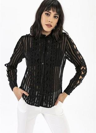Прозрачная блуза с ажурными вставками2 фото