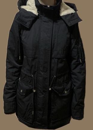 Теплая куртка черная bershka м7 фото