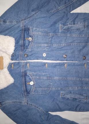 Курточка джинсовая на меху1 фото