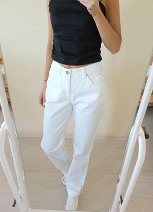 Белые джинсы от armani jeans6 фото
