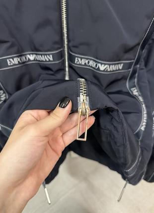 Куртка emporio armani оригинал9 фото