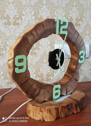Часы ручной работы. с подсветкой