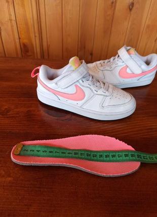 Nike court borough low
розмір 31-19,5 см!9 фото