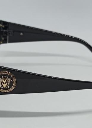 Очки в стиле versace маска женские солнцезащитные черные с золотым логотипом3 фото