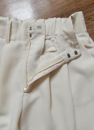 Роскошные кремово-молочные брюки палаццо с вытачками sinsay/широкие брюки палаццо.5 фото