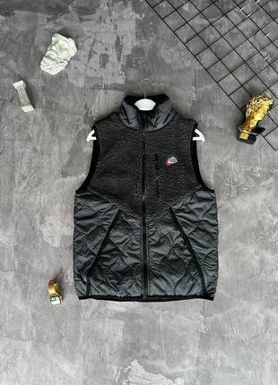 Жилетка в стиле nike