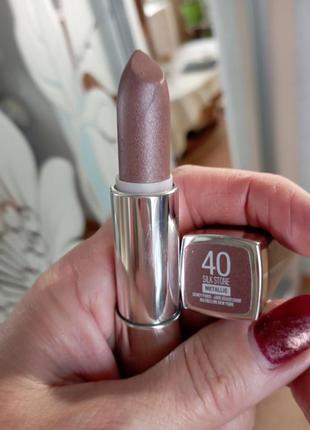 Maybelline помада тон 40