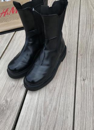 Черные демисезонные ботильоны h&amp;m ботинки ботинки chunky leather boots4 фото