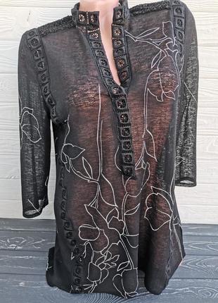 Розкошная блуза с ажурными вставками