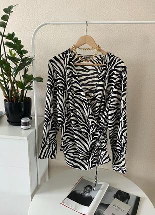 H&amp;m блуза на затин в принт зебра1 фото