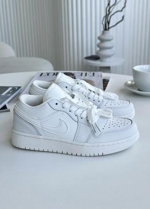 Неймовірні жіночі кросівки nike air jordan 6 db gametime low white білі