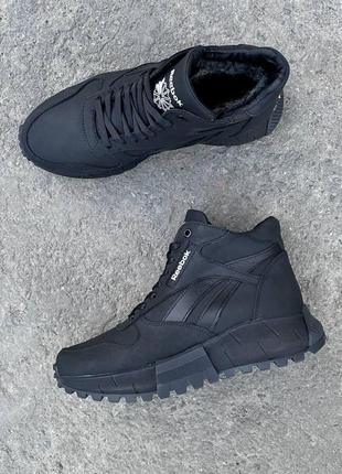 Мужские кожаные ботинки черные reebok утепленные зимние высокие из натуральной кожи с натуральным мехом6 фото