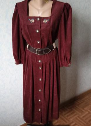 Платье женское,баварское с длинными рукавами,плотная ткань.винтаж.1 фото