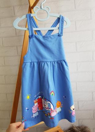 Голубой сарафанчик "свинка пепа"🐷
фирмы george 
4/5 рочков (104/110см)
состояние: идеальный