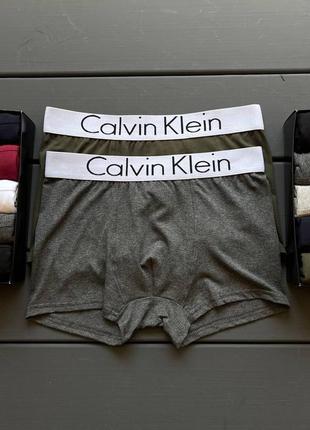 Набір чоловічих трусів боксерів calvin klein 4 штуки стильні труси боксери в подарунковій коробці5 фото