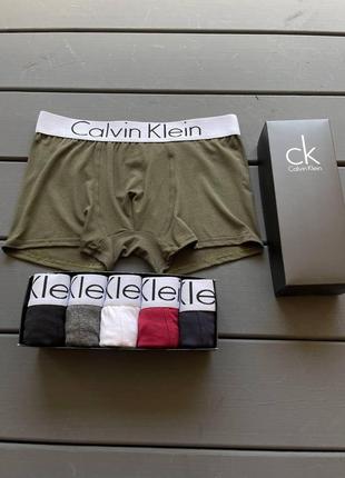 Набір чоловічих трусів боксерів calvin klein 4 штуки стильні труси боксери в подарунковій коробці4 фото